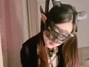 白虎正妹八月未央小惡魔大假雞雞插出白漿